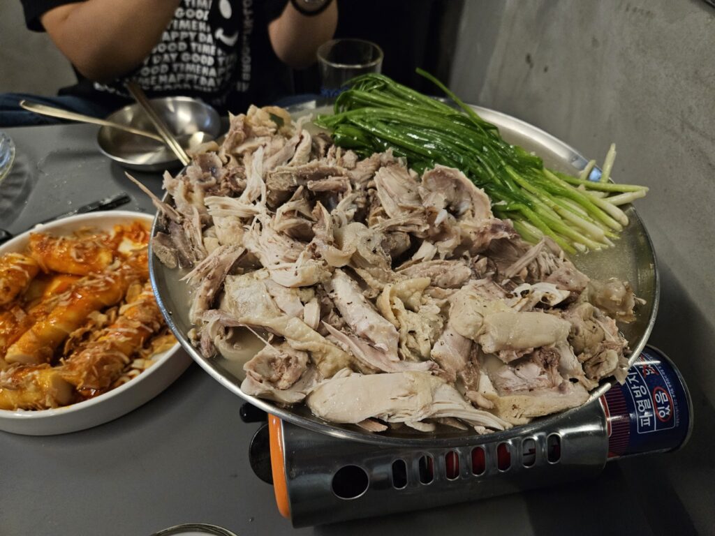 이북식 닭다리 수육이 맛있는 성수동 요리주점 대취 4