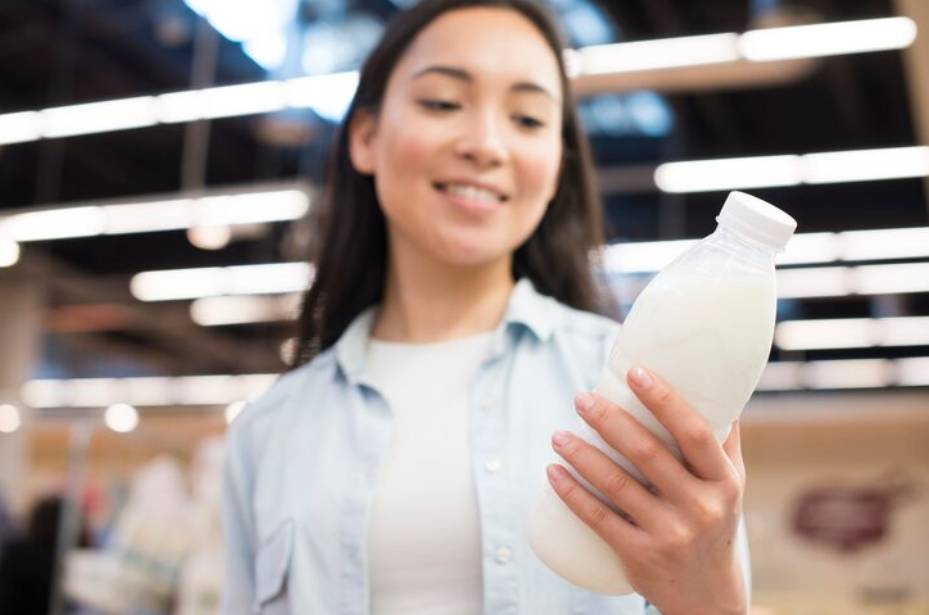 The Gut-Skin Connection: How Your Digestive Health Shapes Clear and Radiant Skin